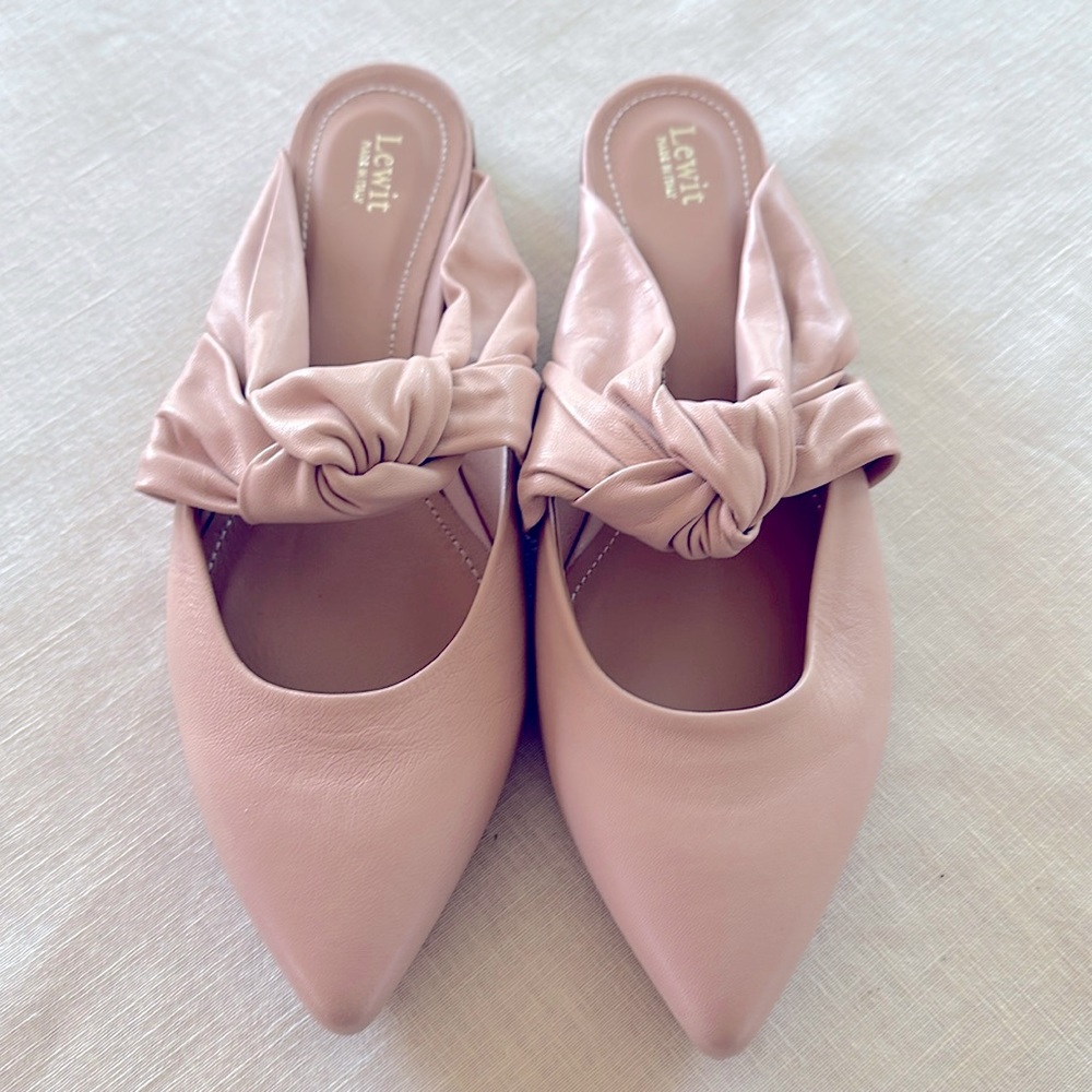Lewit Mule Slippers